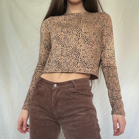 Cheetah Print Long Sleeve Shirt - Picture 1 of 2